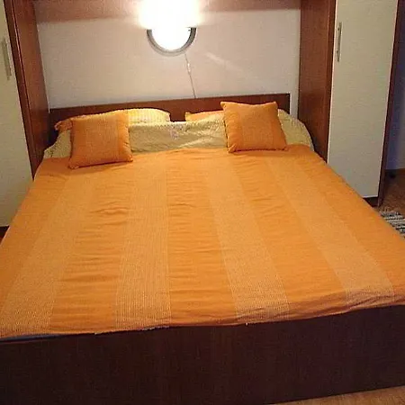 Mia Korčula