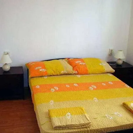 Mia Hotell